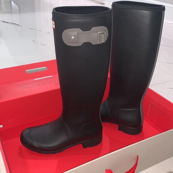 Hunter Original Tour Rain Boots - Picture 6 of 12